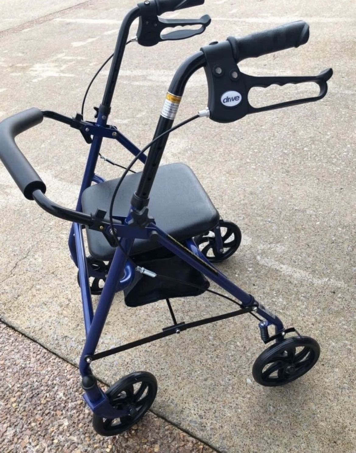 Heavy duty Rollator Walker