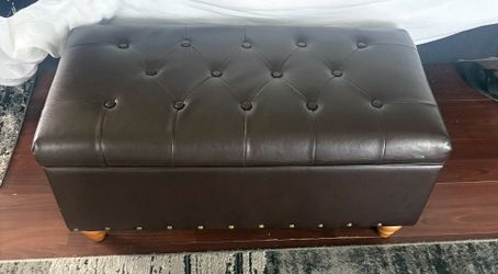 Storage Ottoman $10
