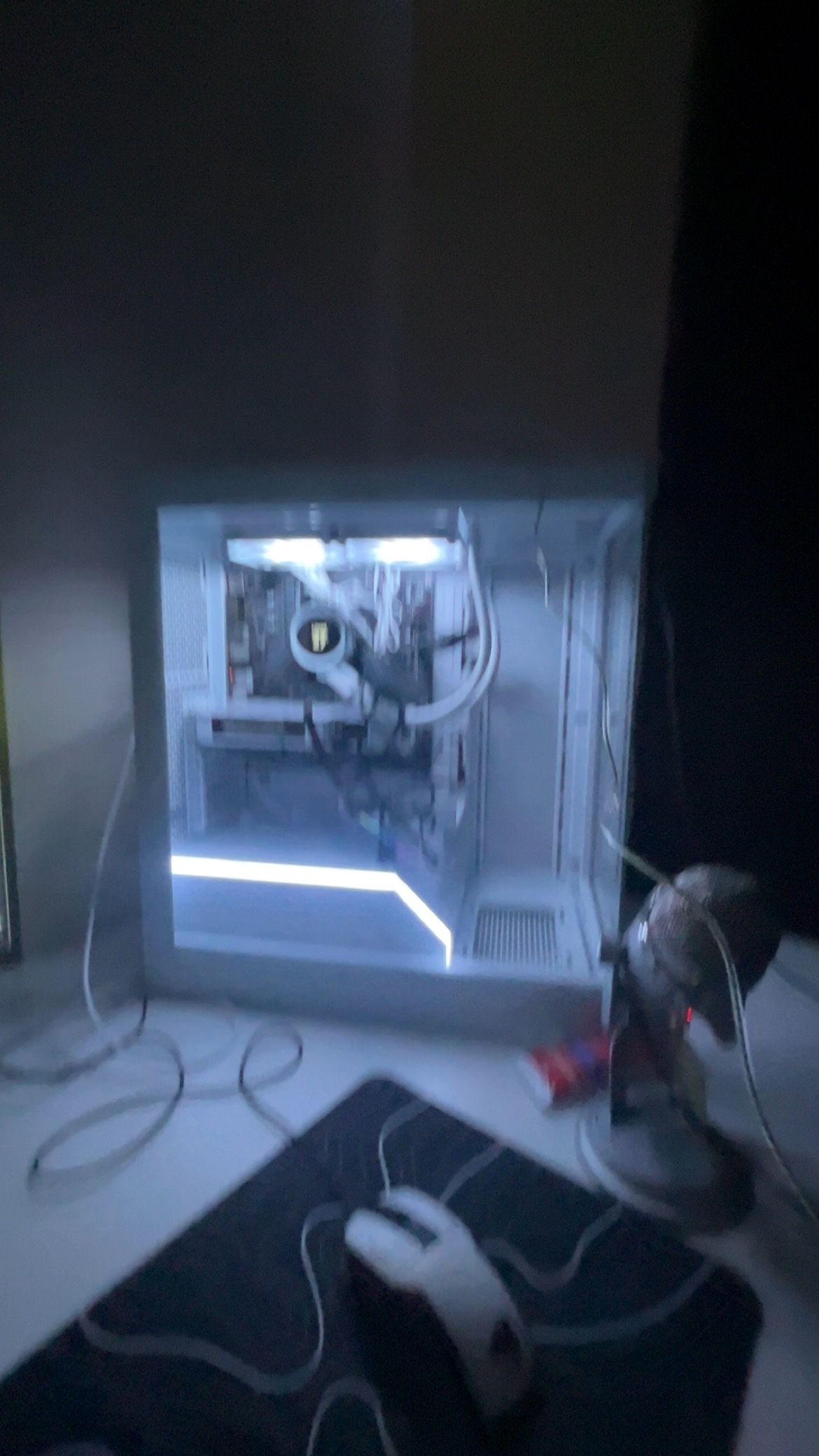 4060 with ryzen 5 TRADES OR CASH