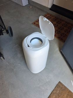 Diaper Genie