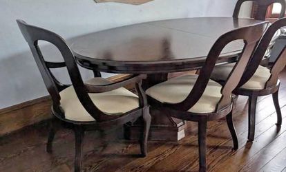 Dining Room Set With 4 Chairs