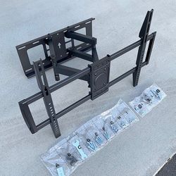 (NEW) $39 Full Motion 37”-75” TV Wall Mount Swivel Tilt VESA 600x400mm, Max Load 110 Lbs