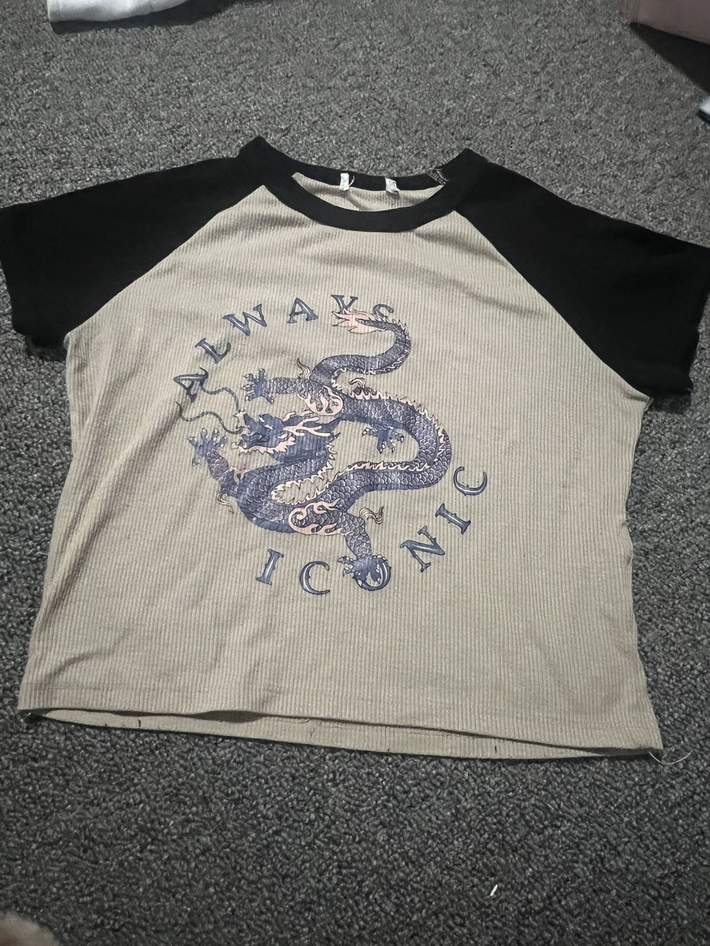 🩵Garage Baby Tee🩵