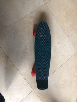 Custom penny board with light up wheels