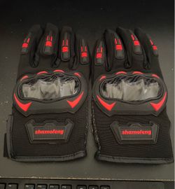 Motorcycle Gloves XL. Knuckles Designed, Touchscreen Use