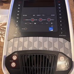 New proform elliptical console 