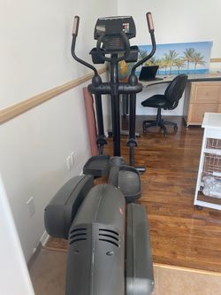 Life fitness elliptical
