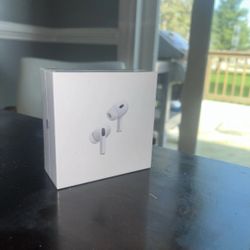 Apple Airpod Pros 2nd Generation With MegSafe Charging Case (USB-C) White