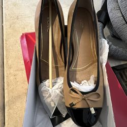 Vionic Women’s Leather Low Pumps Size 11