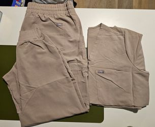 FIGS Scrub Set Top and Pants 2XL