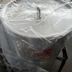 84 Quart Aluminum Pot With Steam Rack For Tamales!