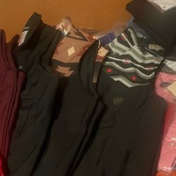 Best/chalecos Ariat De Mexico Bordados, Nuevos, Small, $55 Each Seagoville Tx