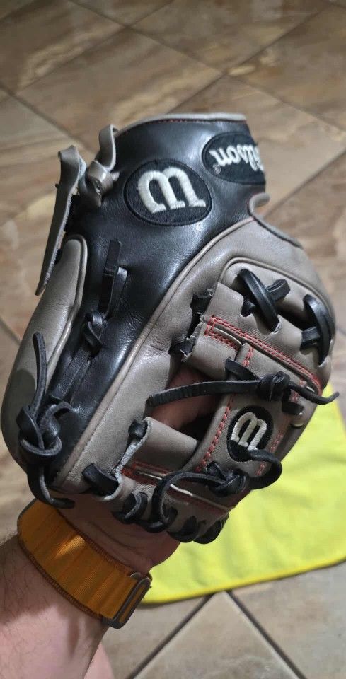 Wilson a2k Baseball Glove