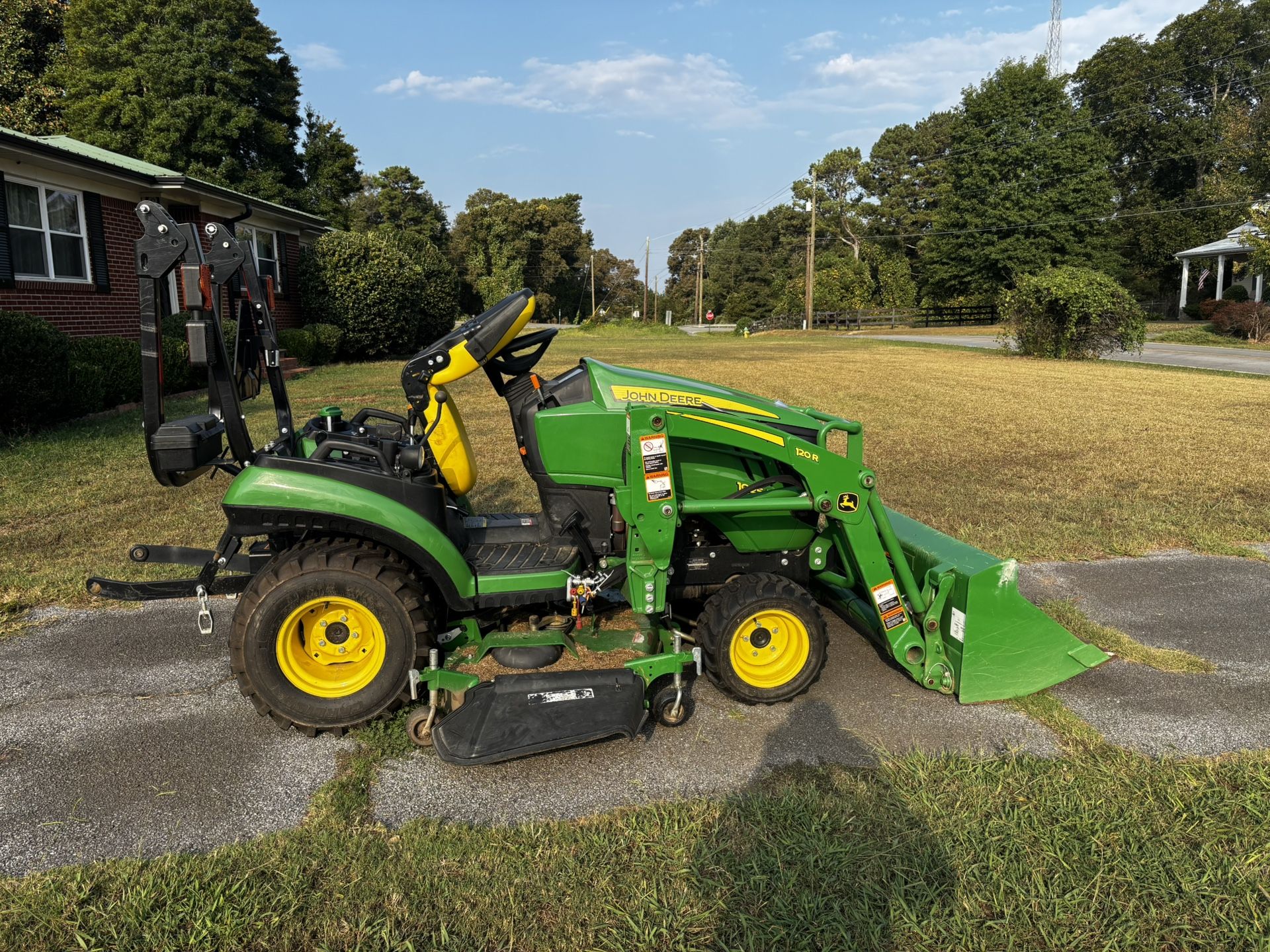 John Deere 1025R Tractor