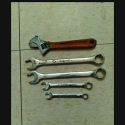 Crescent Wrenches 