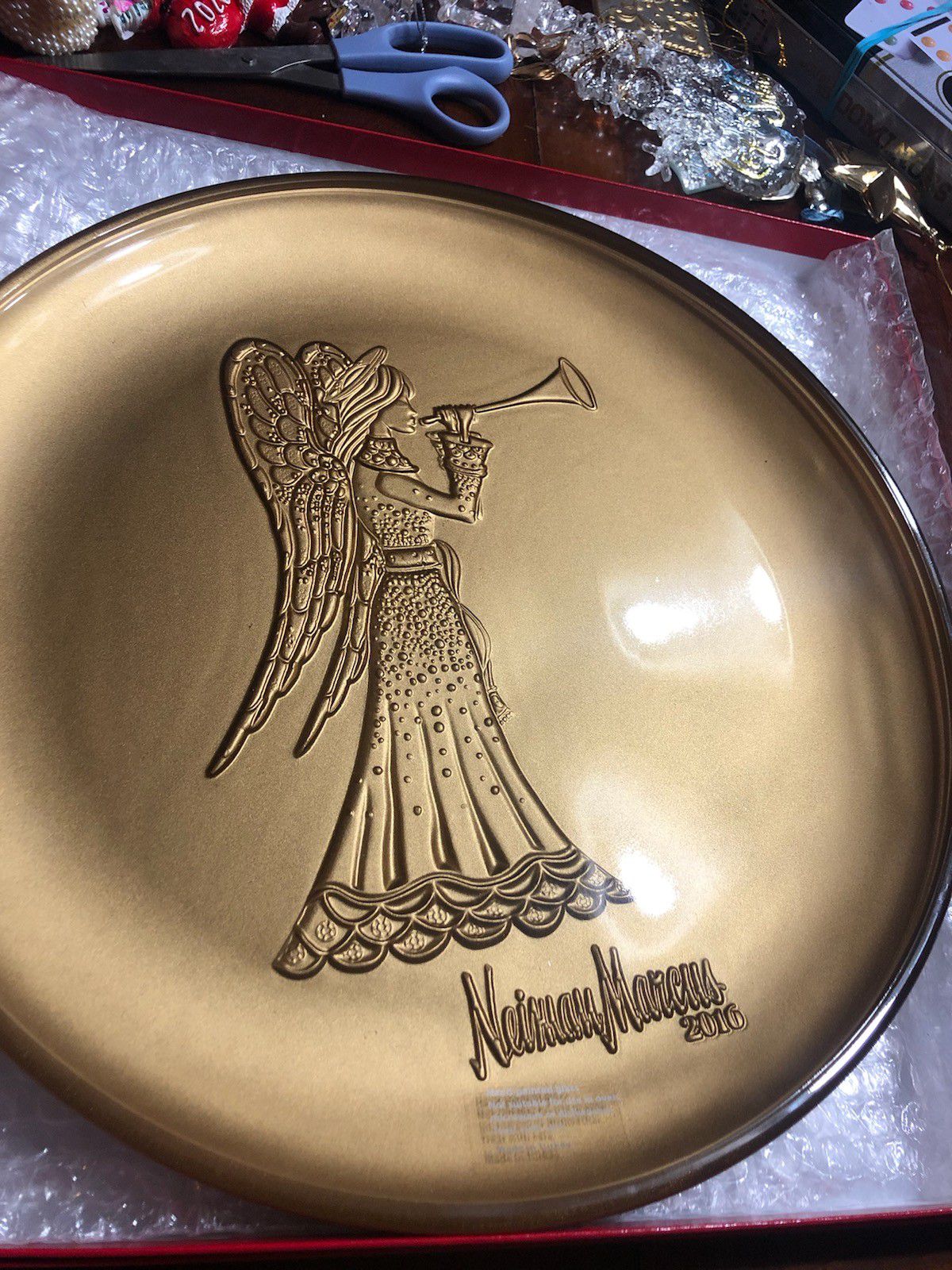 Neiman Marcus Collectors plate Brand New never used 2016