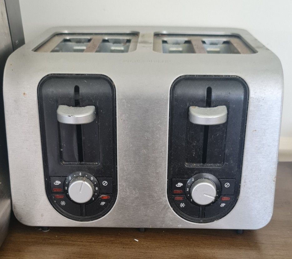 Toaster
