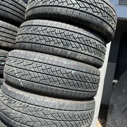 Vendo Set De Llantas 225/65/R17  Instaladas Y Valencia Las 4 Por $