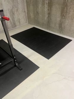Gym equipment rubber mat, commercial grade, professional