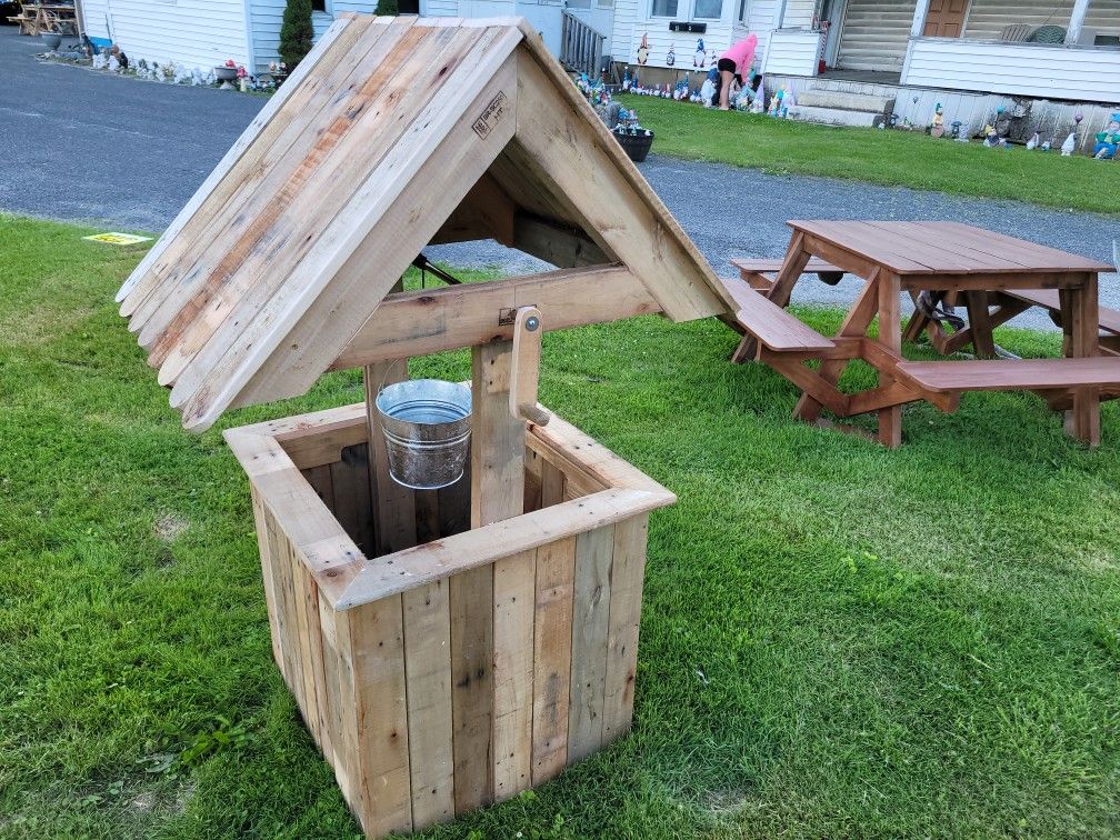 Wishing Wells. 4 Sided Picnic Tables. Made From Recycled Pallet Wood