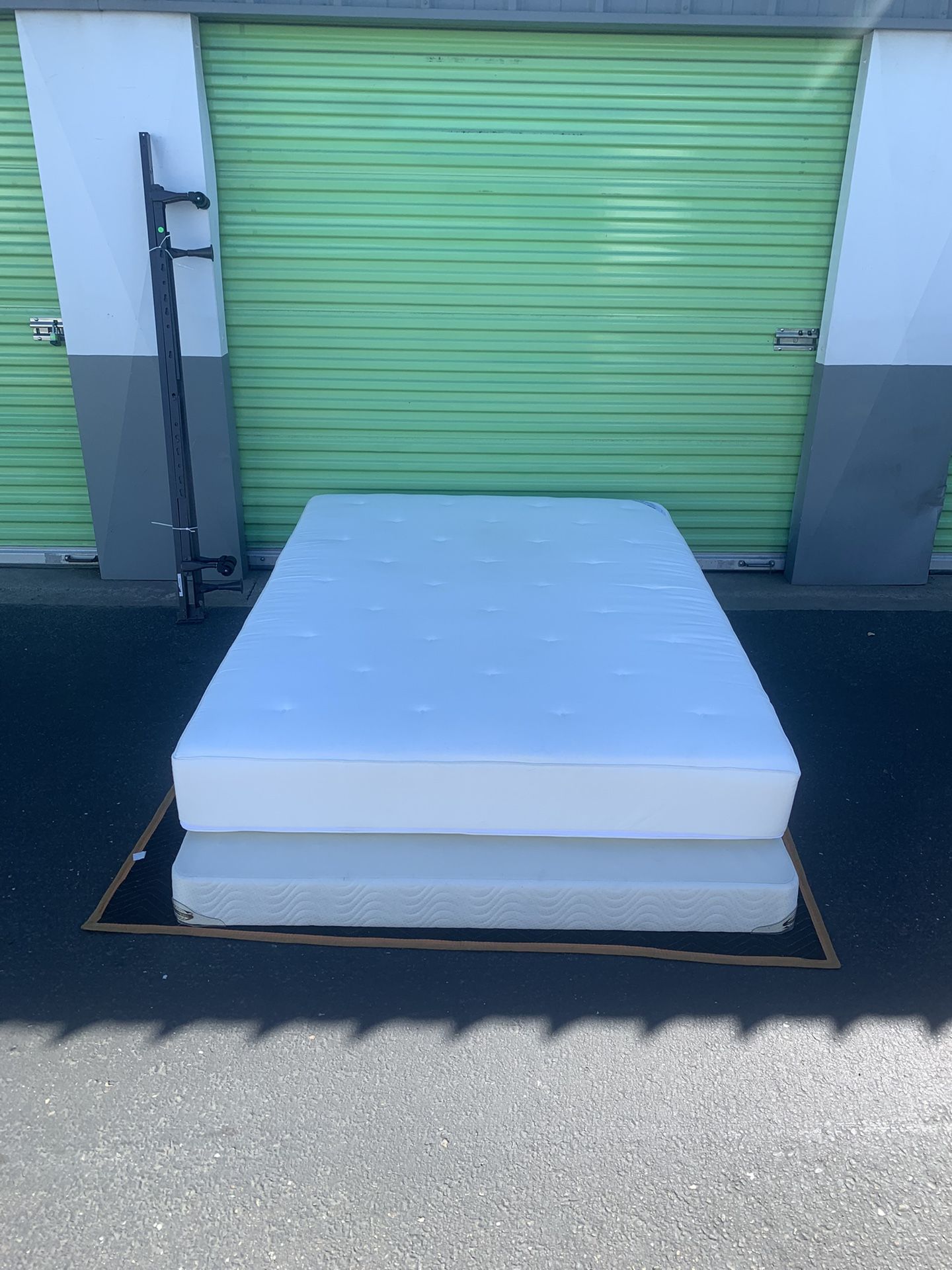 Queen Size Bed + Metal Frame