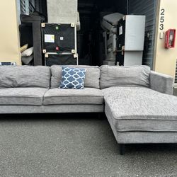 Sectional Couch 