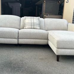Sectional Couch 