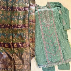 Traditional Indian/ Pakistani women dress