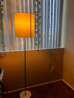 Modern Floor Lamp with White Fabric Shade – Great Condition