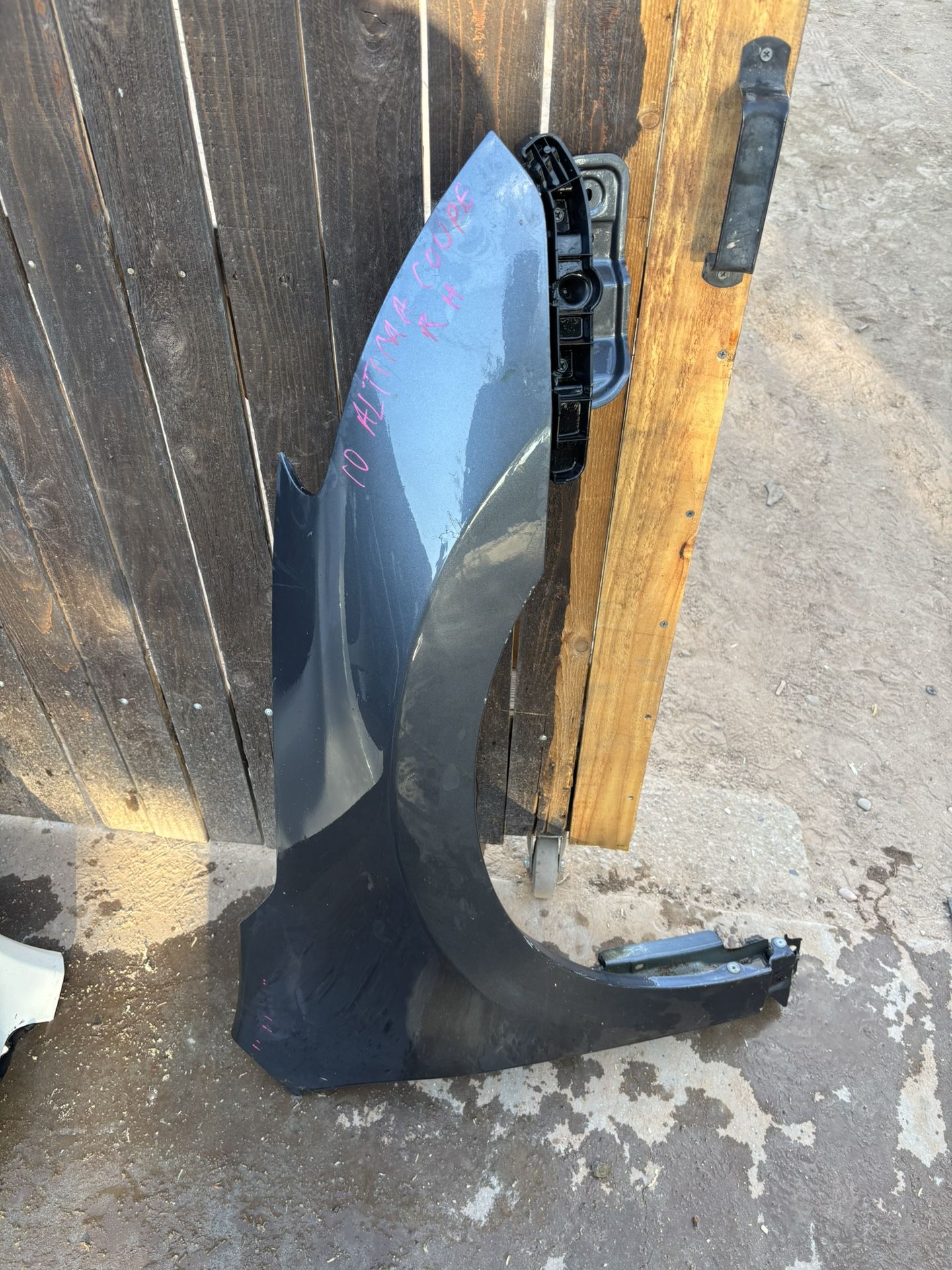 2010 Nissan Altima RH Fender