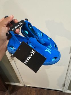 Toddler water shoes