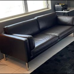Modern ITALIAN LEATHER COUCH 
