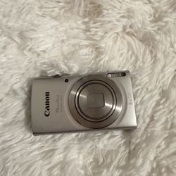 Canon power shot Elph 180