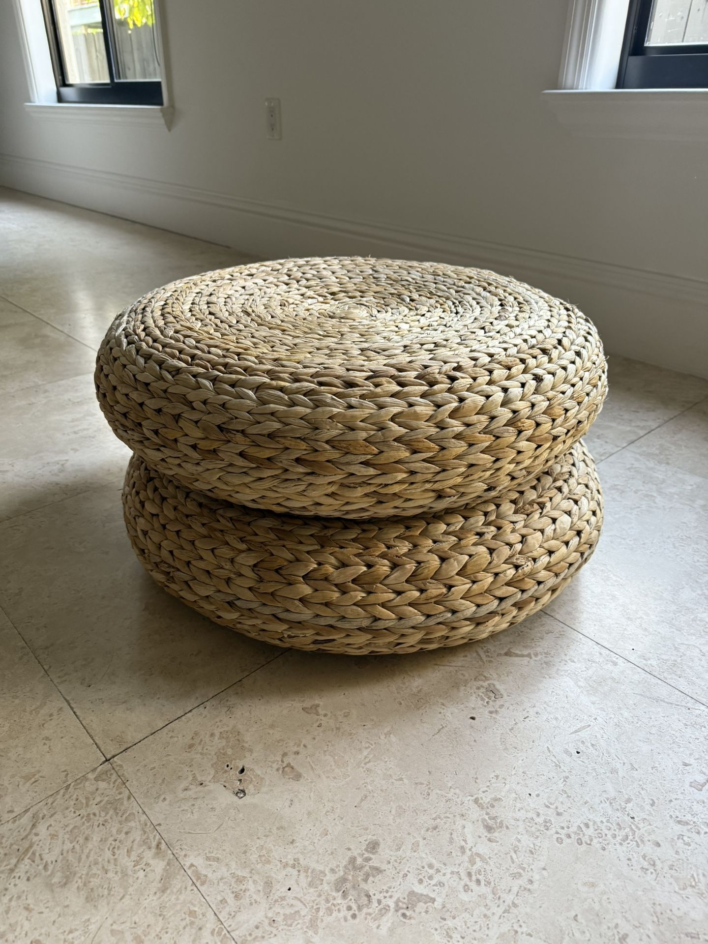 2 alseda Ikea stool