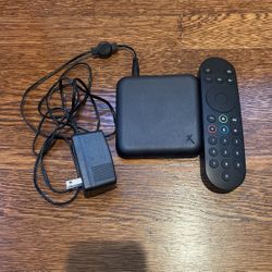 Xumo Player And Remote