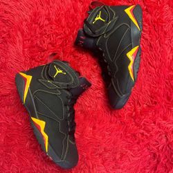 Air Jordan 7 Retro Citrus 2022