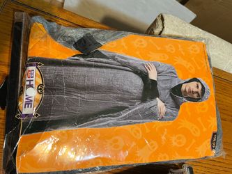 Ghazi, black and gray hooded cloak Halloween Renaissance never used