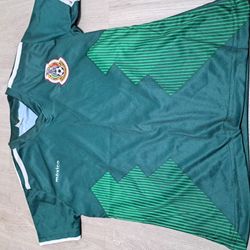 Mexico soccer jersey size youth medium