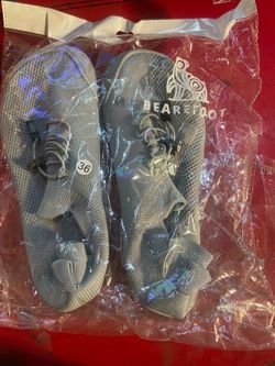 Bearfoot woman’s sz 36