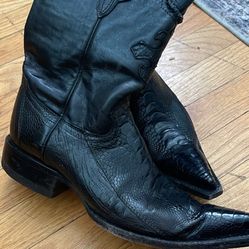 Cowboy Boots 