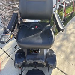 Invacare PRONTO 31 WHEELCHAIR