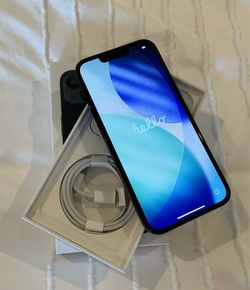 Apple iPhone 13 - 128GB - Midnight (Black) - Unlocked - Excellent Condition with original box and original OEM never used charging cable