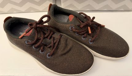 Women‘s Allbirds Size 9