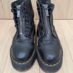 Dr. Martens Sinclair Platform Boots Black Pebbled Leather  Size 8 Women