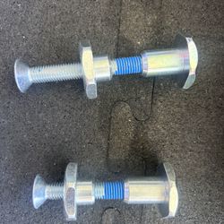 New Heavy-Duty Bolts & Lock Nuts