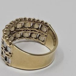 Yellow-white Gold Brushed Satin Panther Ring . Size 6.5 Approx. 6 Grams—/