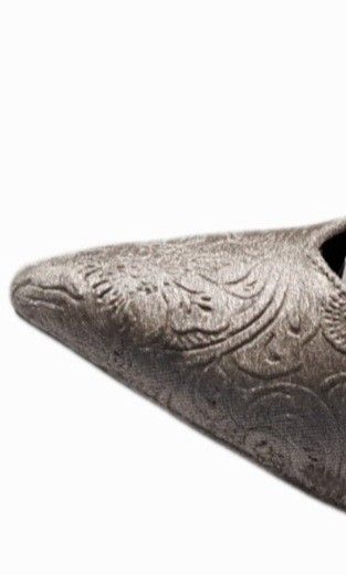 Women Shoes See Pictures