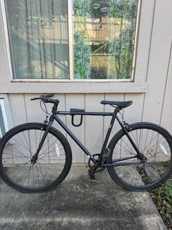 AVASTA Loop 700C Fixed Gear / Single Speed Bike – Matte Black  Size 54