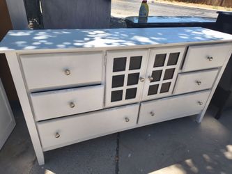 White sideboard cabinet