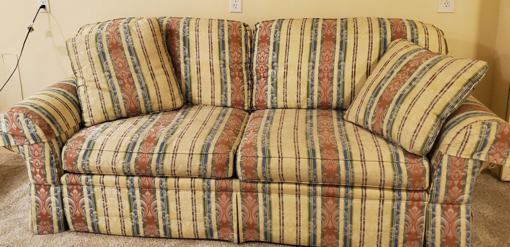Clayton Marcus "like new" Large Striped Sofa With pleated bottom Real Wood Legs, 2 Matching Pillows